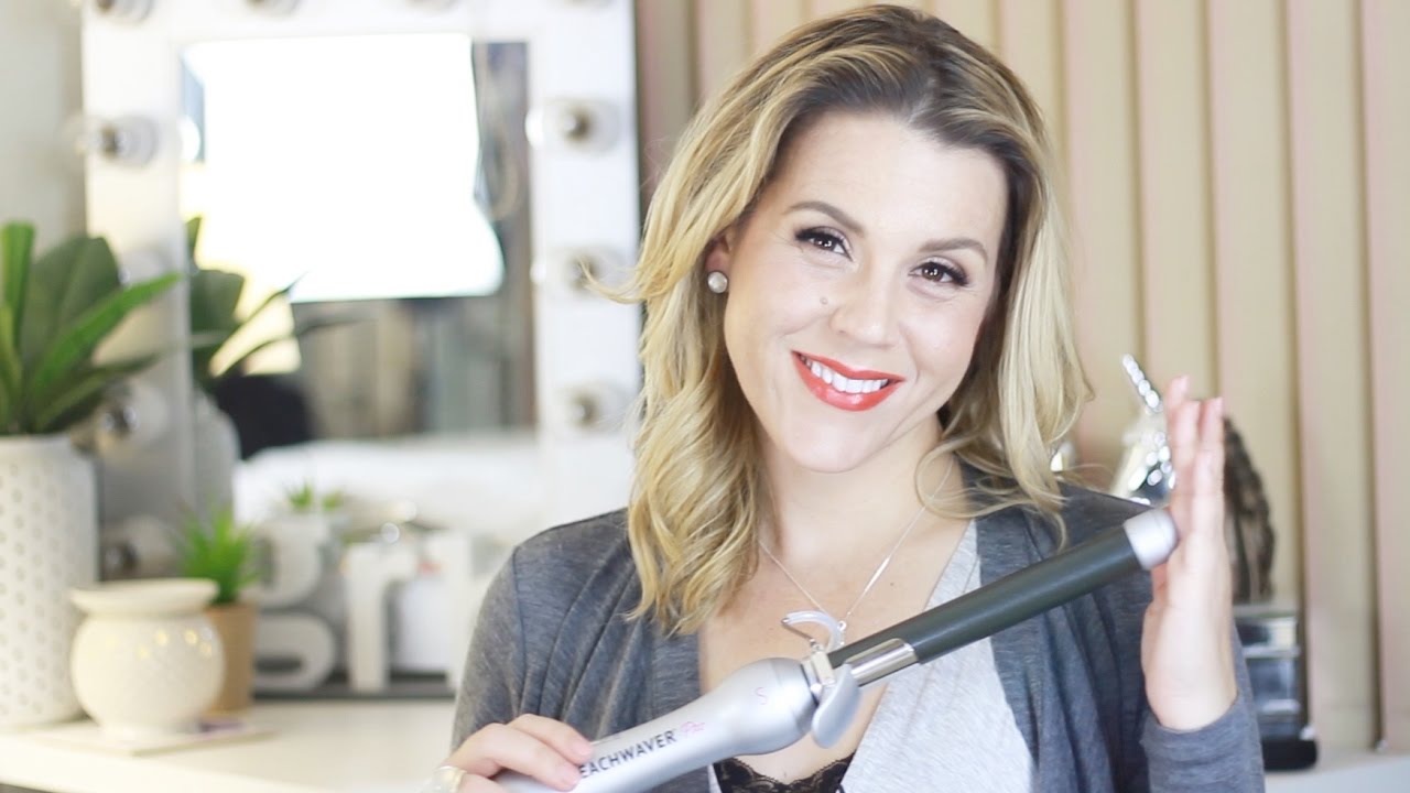 Loose Waves using the Beachwaver Pro Self-Rotating Curling Iron - YouTube