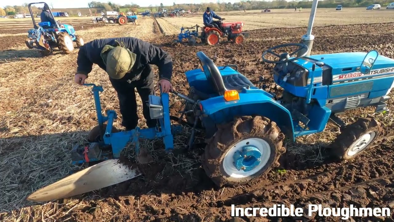 1981 Mitsubishi MT1401D 4WD 849cc 3-Cyl Diesel Compact Tractor (14 HP) with Single Furrow Plough