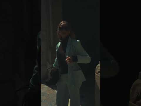 Video: DM1454 Marynarka damska marszczona w talii - miętowa