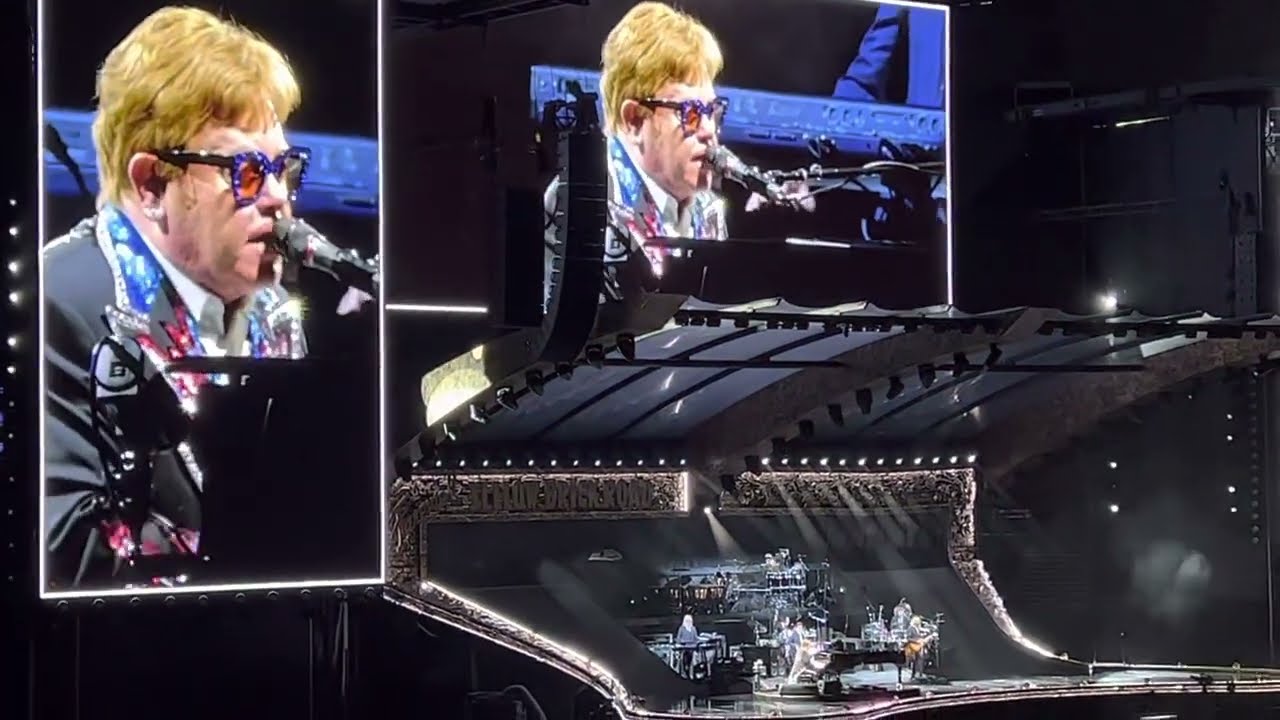Elton John Opening the Show in Syracuse, NY Benny and the Jets 9/10