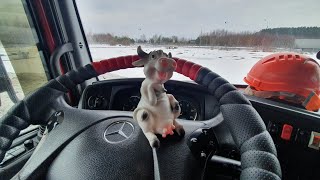 ДАЛЬНОБОЙ В 19 ЛЕТ,Условия на стоянке,Рейс в Ярославль, Весна пришла,Помощь на дороге