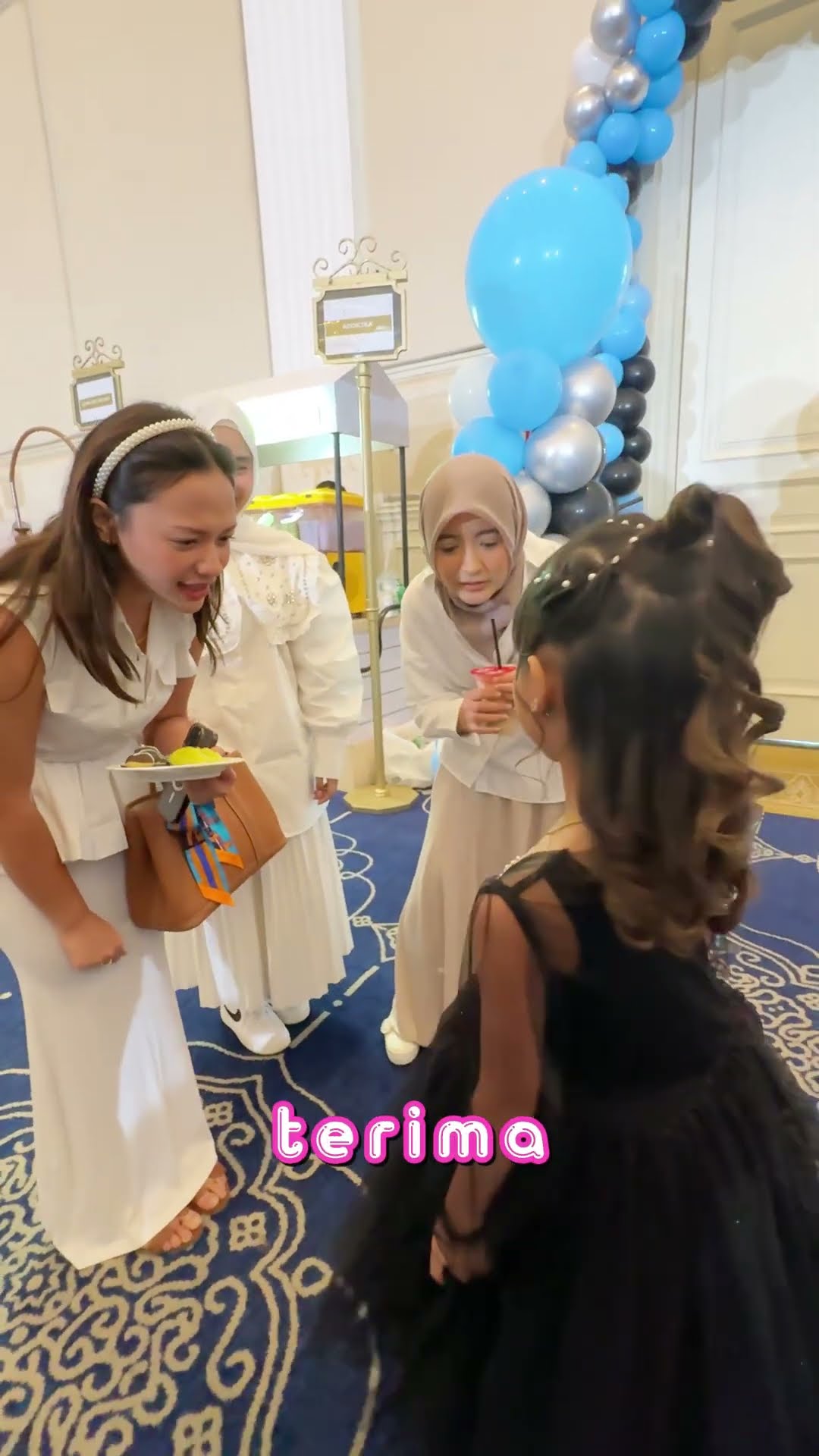 LEIKA CANTIK BANGET DI BILANG PRINCES SAMA ARTIS #shorts #leika