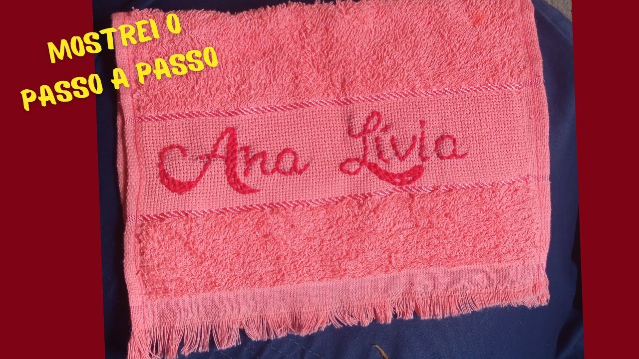 Toalha personalizada com nome bordado a mão