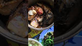 cá kho, rau xào #latvia #chauau #food #amthuc #dinhcu #congnhan