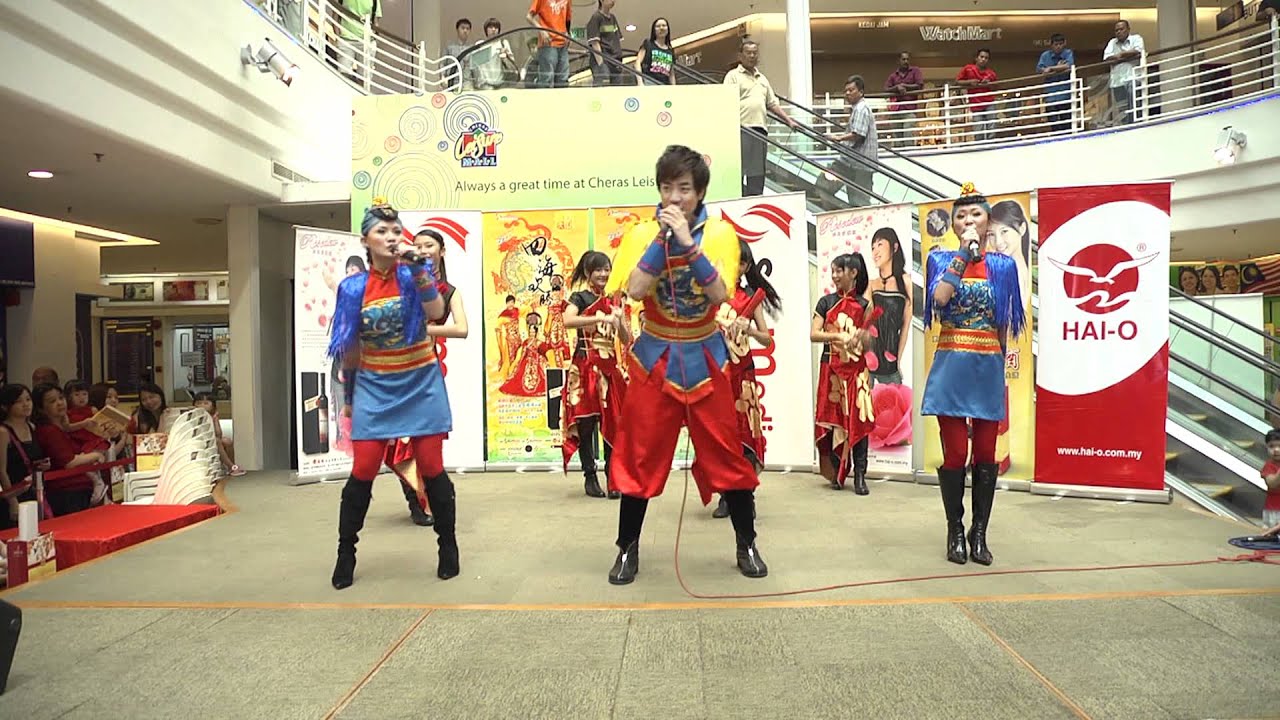 三大皇牌-四海欢腾首卖会12/11/2011 (星乐新闻听听看)