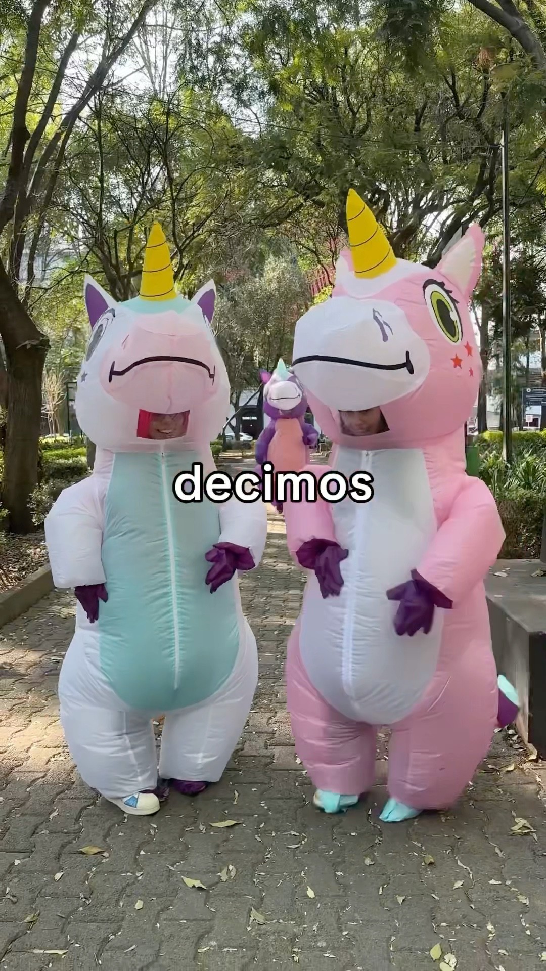 MI PRIMA ES UN UNICORNIO