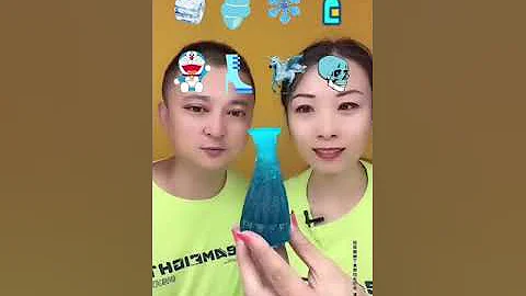 Couple eating emoji challenge  #asmr #food #funny #eating #trendingvideo