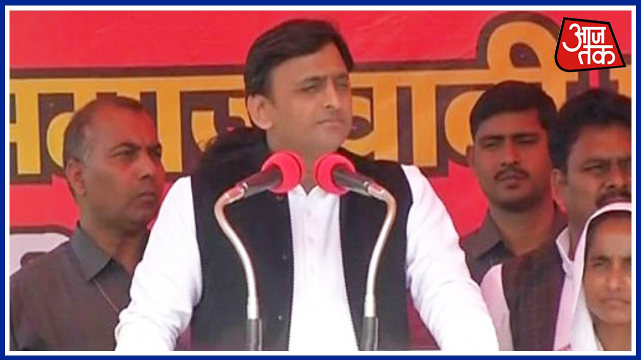 Akhilesh Yadav Promises 1 Lakh Jobs In Police Force Without Interview akhilesh-yadav-promises-1-lakh-jobs-in-police-force-without-interview