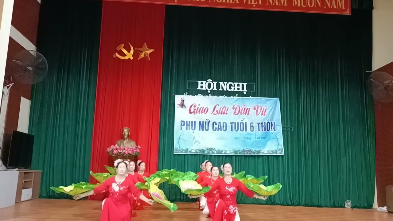 Tìm em câu ví sông làm của phụ nữ cao tuổi tổ dân phố trúc ổ 