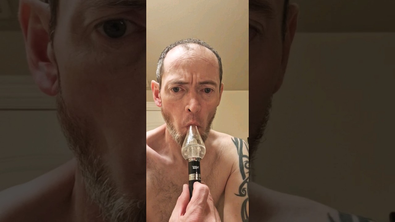 Yocan Flame. Concentrate Vaporizer with Magnetic Bubbler. Air Adjustable. Dual quartz coils/Disc.