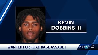 Des Moines police searching for suspect accused of road rage assault