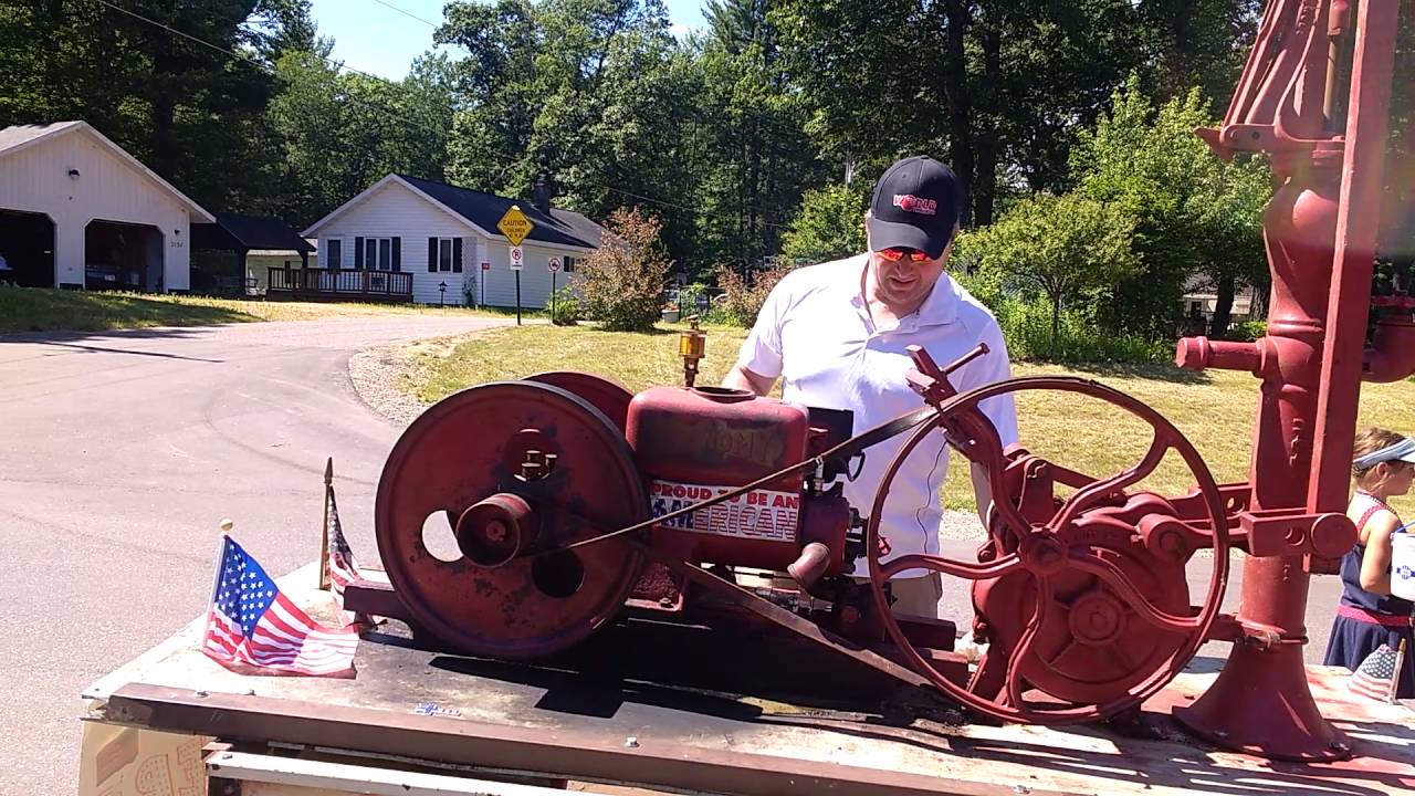 Old Economy Hit and Miss With Pumpjack YouTube