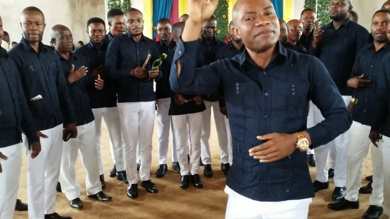 Coro Amor do Senhor COAS IEBA-PAPELÃO (Kukadi Ntokozi) Acção de graças Bem Vindo.