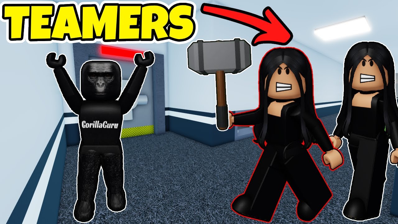 Escaping Teamers in Flee the Facility!!!