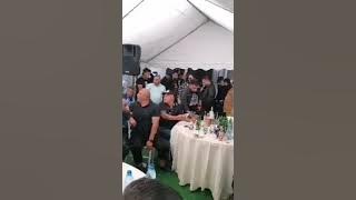 S-a lăsat cu amenzi la priveghiul lui Babi de la Vâlcea. Florin Salam a fost și el prezent