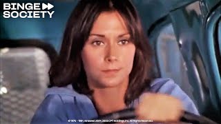 Car chase with the police | Charlie’s Angels (Season 1, Episode 5)
