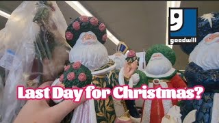 Last Day for Christmas? - Shop Along With Me - Goodwill Thrift Store