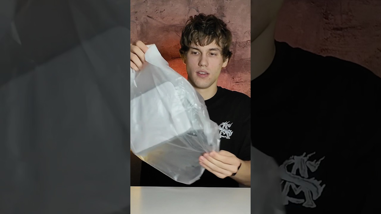 РАСПАКОВКА НОВОЙ СУМКИ ОТ СТРИТВИР БРЕНДА! 