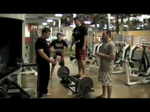 TFW Chain Deadlift