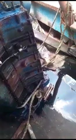 PERBAIKAN MESIN KAPAL PELAYAR