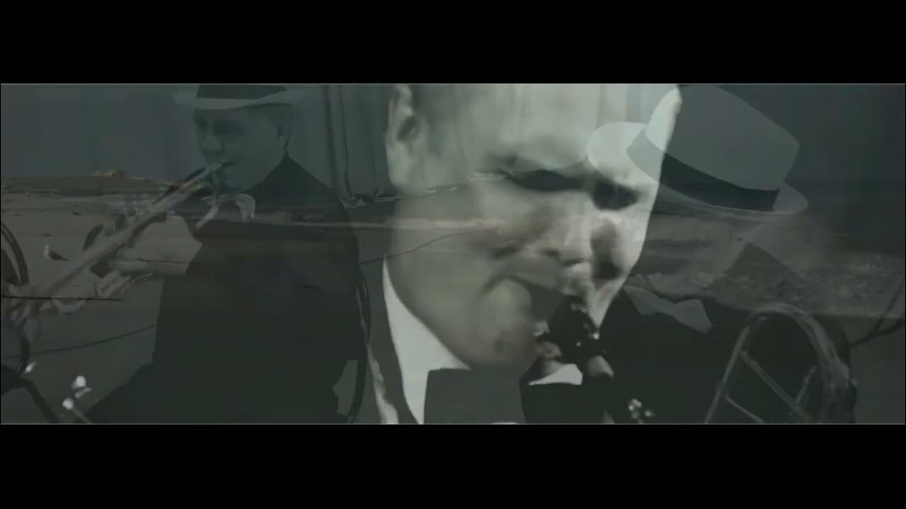 Северный в кейптаунском порту. Робак в кейптаунском порту. В кейптаунском порту песня. Северный в кейптаунском порту. В кейптаунском порту.