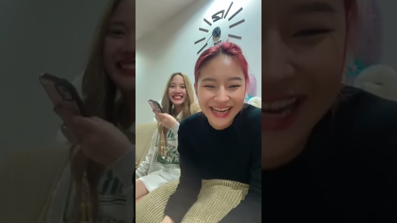 221201 namorntaraaa w/ Freen IG Live