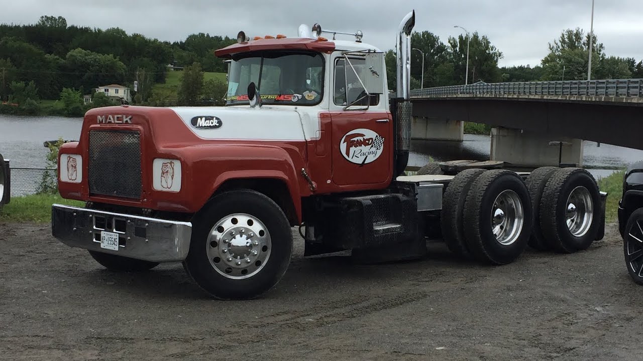 Truck Rodeo Notre Dame Du Nord Quebec - YouTube