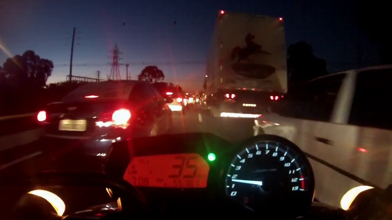 Tomei Fechada no Corredor !!!