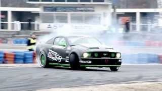 600HP Ford Mustang'ın Drift Performansı Göz Doldurdu