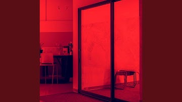 Superlative Backdrops for Focus