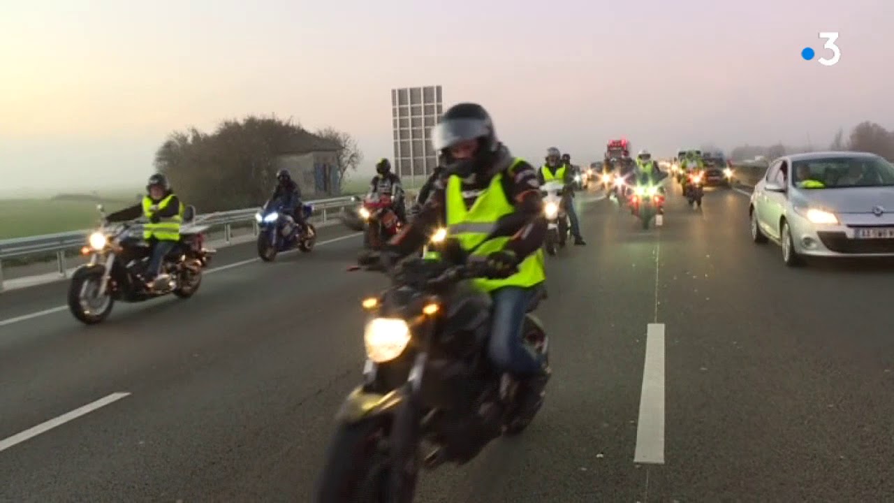 Gilets Jaunes Une Opération Escargot Bloque La1 Entre Seclin Et Lille