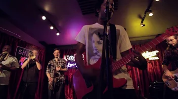 Black Joe Lewis "Come to My Party" | A Shiner Session