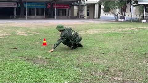 QP 12, BÀI 6 , HƯỚNG DẪN 1 SỐ TƯ THẾ VẬN ĐỘNG TRÊN CHIẾN TRƯỜNG