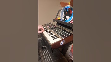 "Delayed bells" on the Korg MicroKorg synthesizer