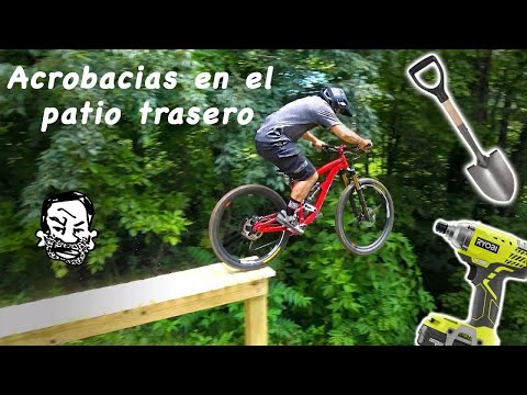 Construcción y uso de un salto MTB en el patio trasero de North Shore