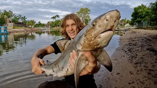 Food Chain Fishing Challenge - TINY Fish to GIANT Fish! (Catch n Cook)