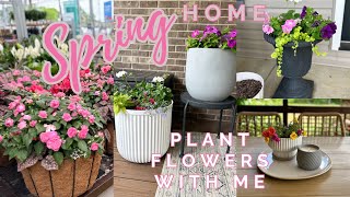 PLANT SPRING FLOWERS WITH ME | Lowe's Garden Center Shopping | Porch Planter Inspiration