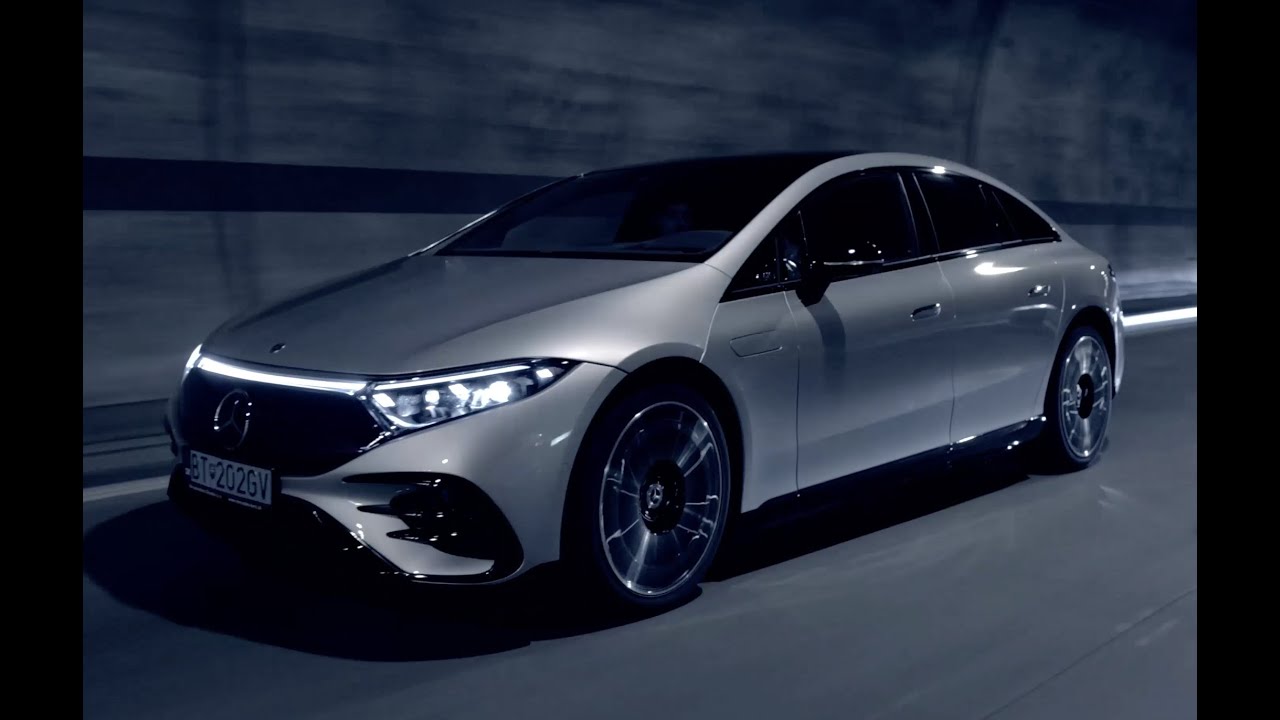 TEST: Mercedes - EQS - YouTube