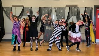 My kind of monster 👹 under wraps 2, kids fun Halloween dance
