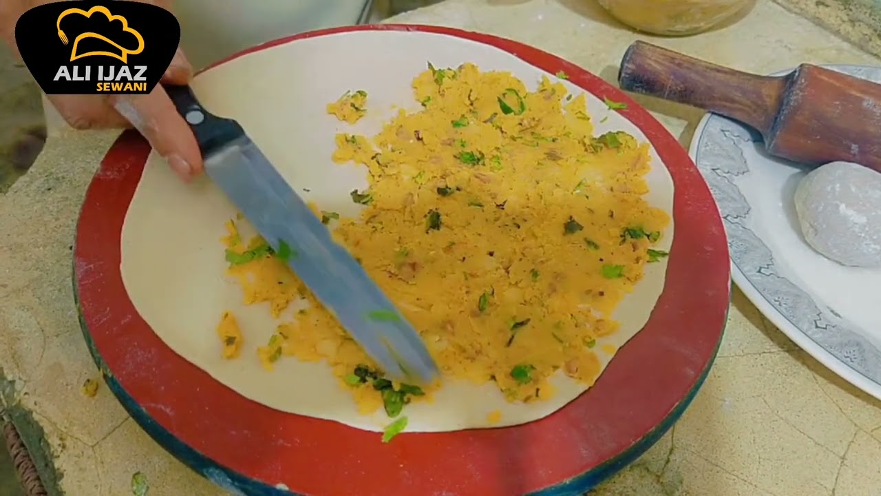 Aloo ka Paratha Recipe by Ali Ijaz Sewani Food 