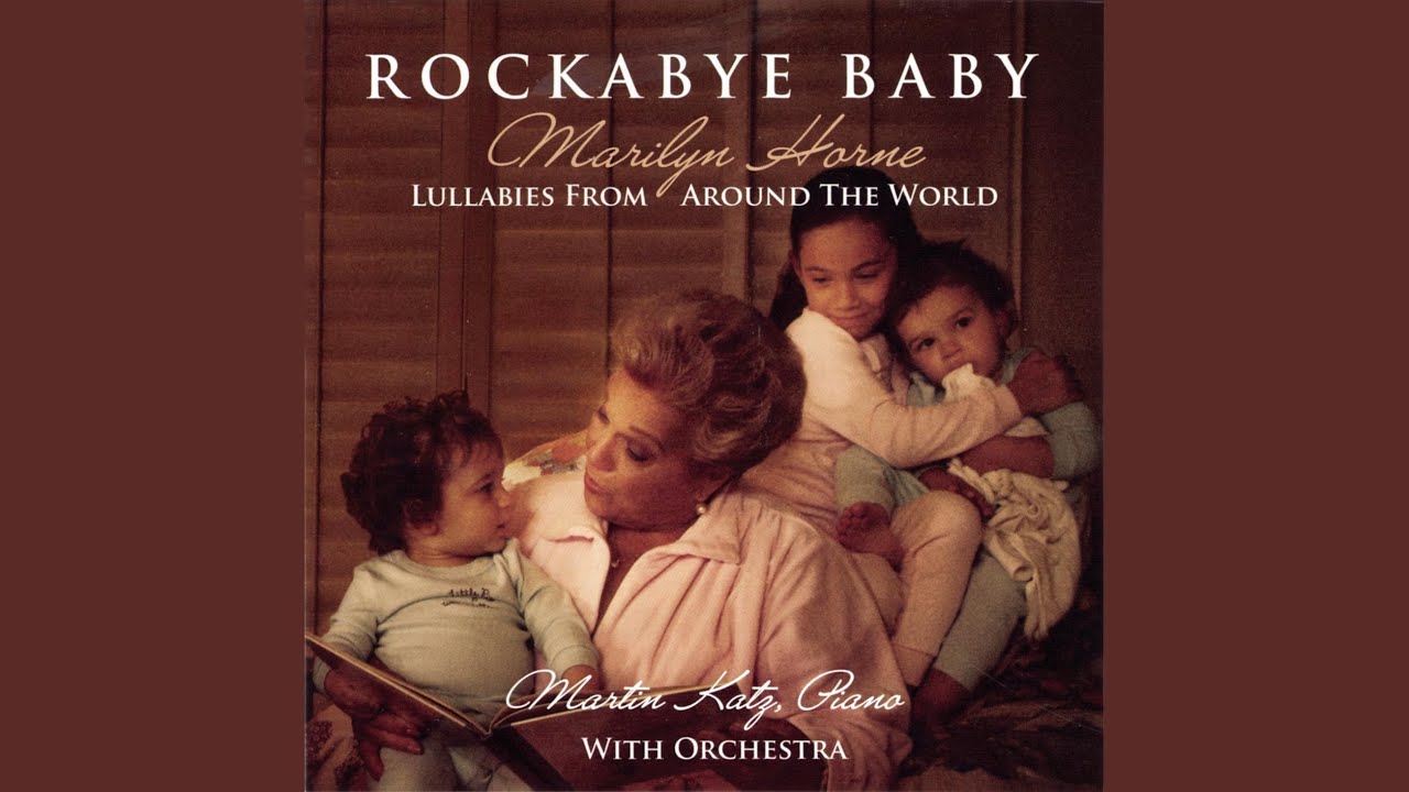 Lullaby bekijken op YouTube Lullaby bekijken op YouTube