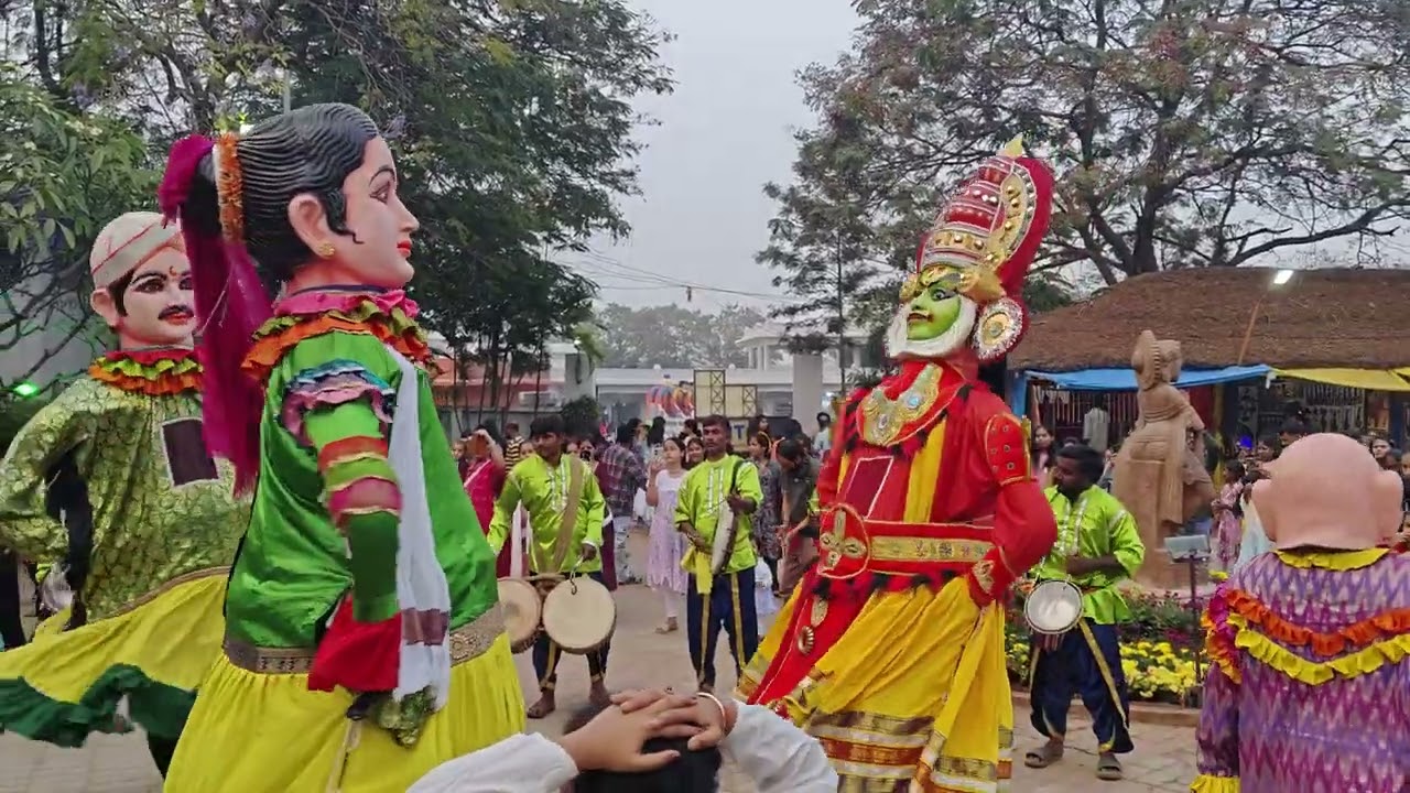 Гааруди Гомбе | 12-футовый волшебный танец с куклой в Индии | Народная традиция Карнатаки