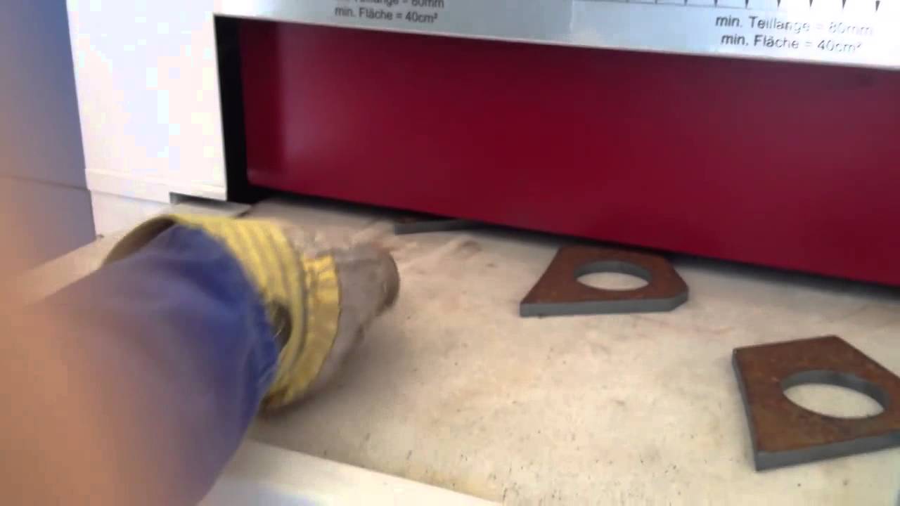 ERNST   Deburring of small parts PLUTO Video in HD