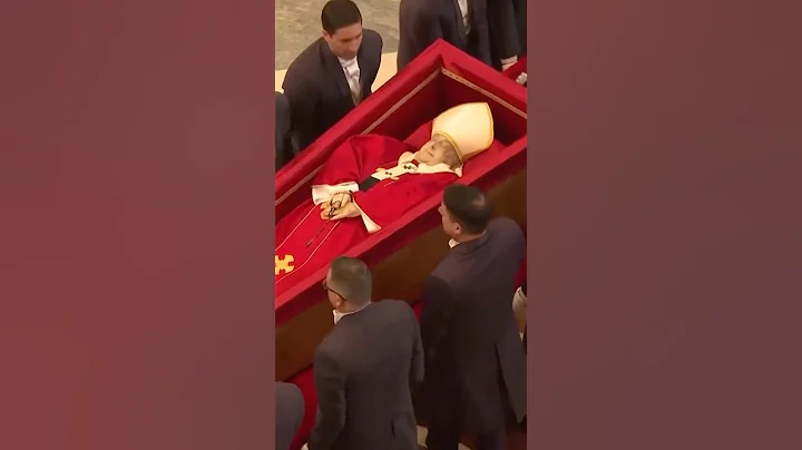 Pope Francis Lies in State at the Vatican for Public Viewing