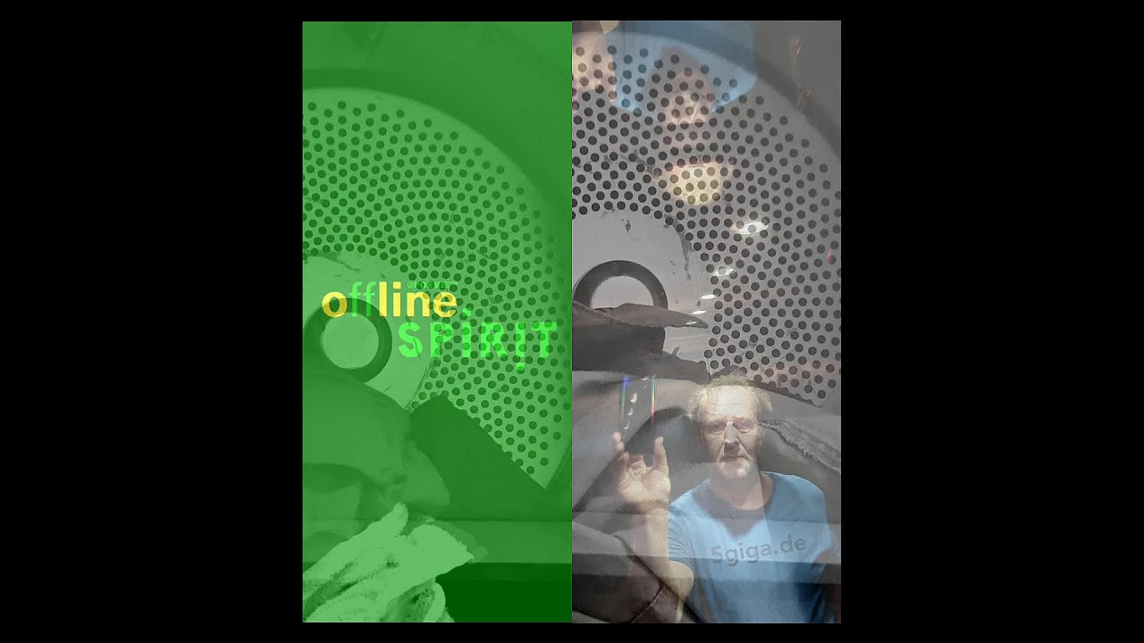 Offline Spirit live on stage Teil 3: "OFFOFFOFF S/W", 10-minütiges Video-Bühnenbild @ LiveLyrik.de