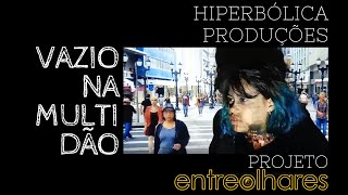 Vazio na Multidão