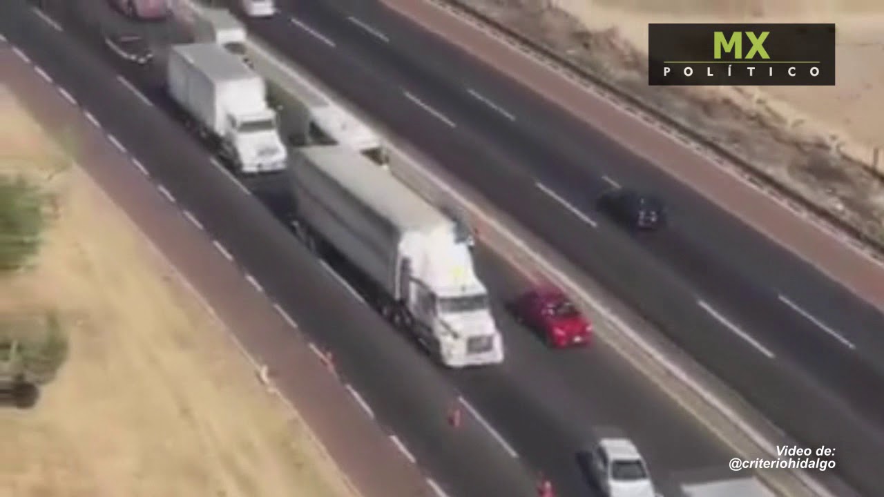 Tráiler se queda sin frenos y choca contra autos en la México-Puebla ...