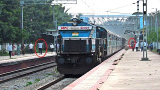 Aggressive WDP4 BULL BASAVA EXPRESS Scare Away Evening Walkers - Indian Railways