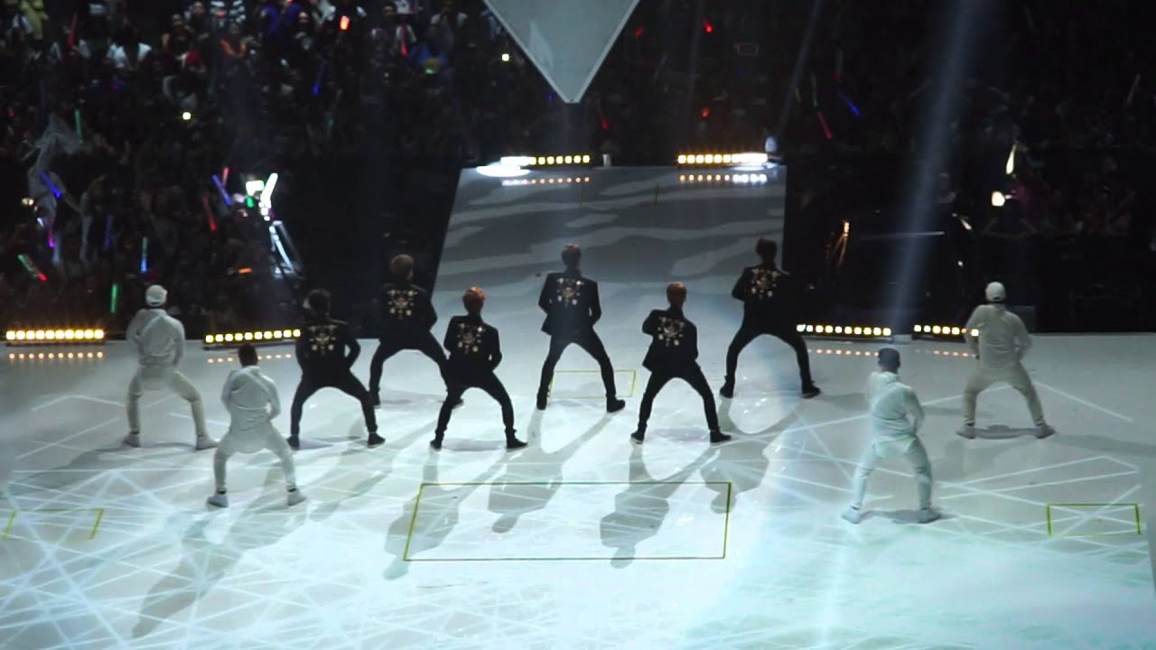 [FAN CAM HD] Shinhwa This Love Performance Kcon 2015