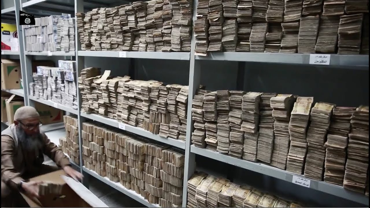 Хранилище денег. Поддон денег. Хранилище денег. Склад денег. Денежный склад 4.